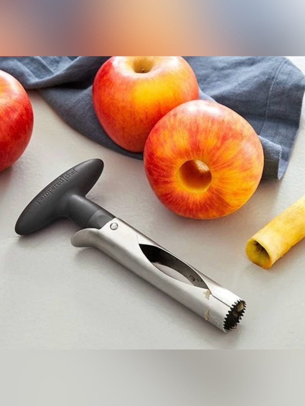 NIB - Retired Pampered Chef Corer - Item # 100267
